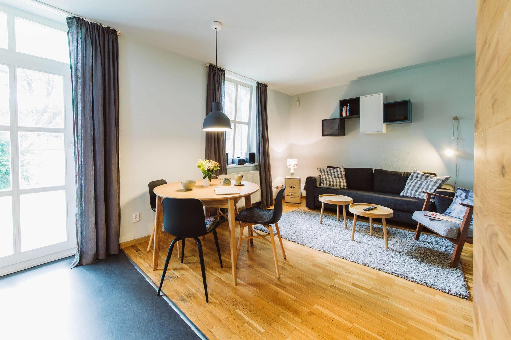 Ferienwohnung Haus am Schilf Wieck Exterior foto