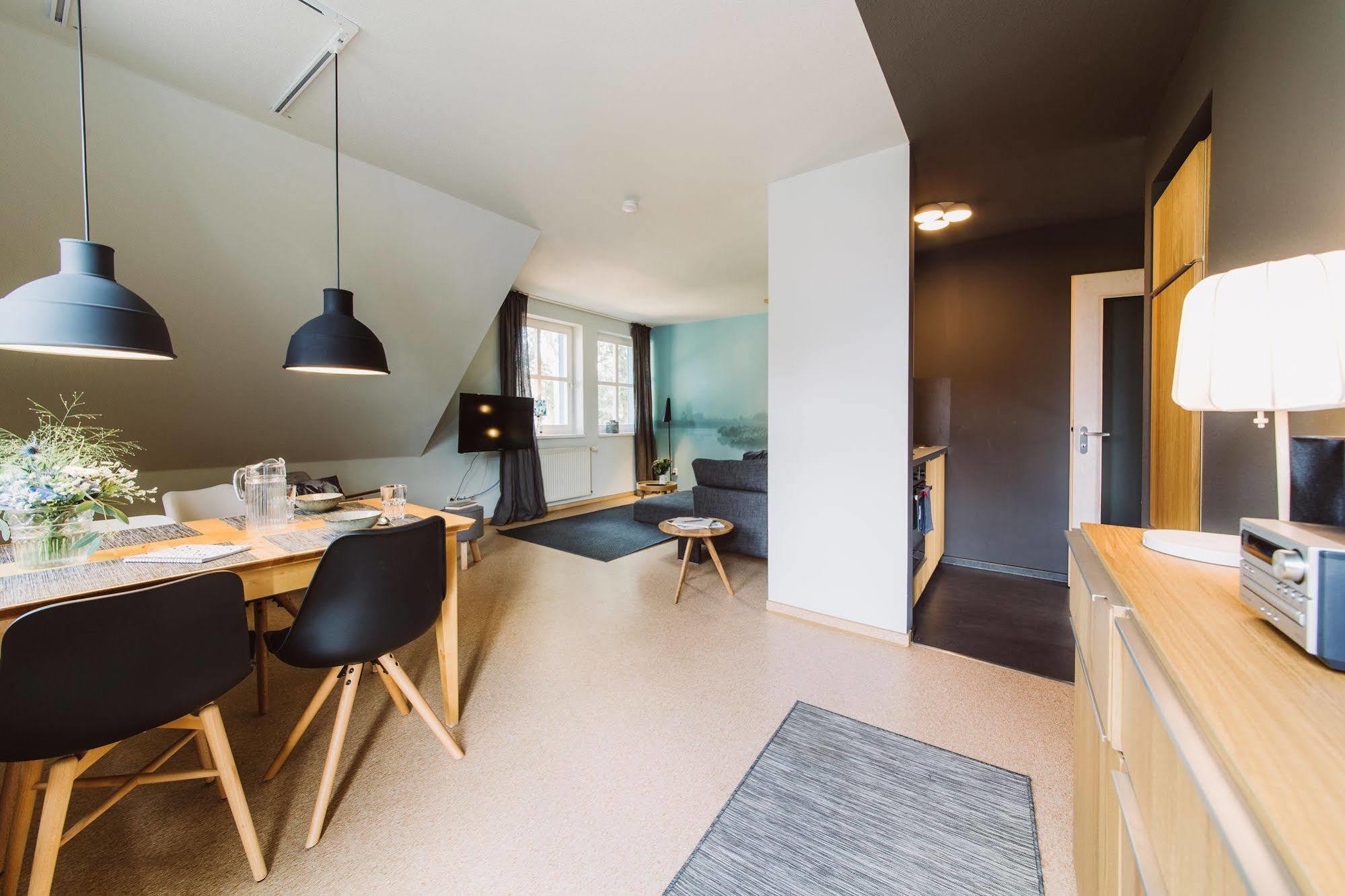 Ferienwohnung Haus am Schilf Wieck Exterior foto